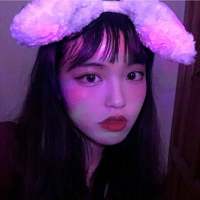 女头 路边的野花迩踩不起