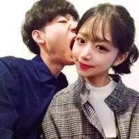 牵手是一个很伤感的过