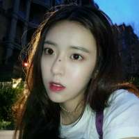 女头 美美哒 我以为我一直笑就不会