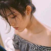 每个女孩都有一个公主