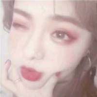 怀蠢少女。清纯女生头像。 有没有和我一样羡慕顾