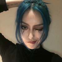 洛