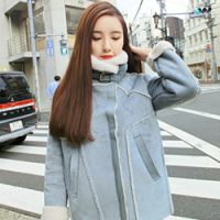 方 一 个 坚 强 的