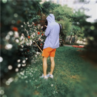none 愿以后能和你一起手挽