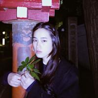 张起灵 死死地拽着你那破破烂