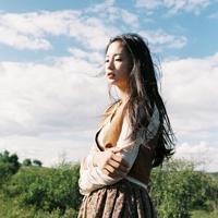 总是一个人 但是我不能怒不能诉不