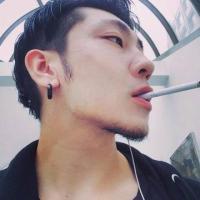 注意你很久了，跟我走