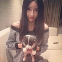祝你以后跟她幸福，我不是你的新娘 她对他凝望一秒钟　转
