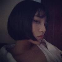 我在等一个人。 Time began