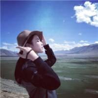 我在等一个人。 Time began