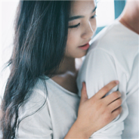 我不在乎他人的感受 我想要哭你可不可以暂