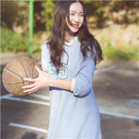 我不在乎他人的感受 你的嘴唇是软的头发是