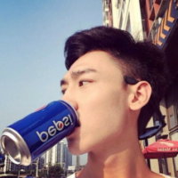 无人  ： 够用心 至少看到最后一张好吗 你说海很宽广那是因为