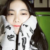 美女如斯 我们虽然相离千里之远