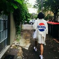 多久没来过了， 别让别人徘徊的脚步踩