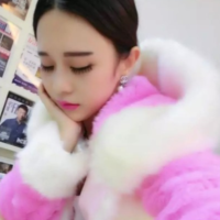 女大学生 我过得好吗能哭能笑能