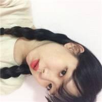 你试着剪断了发咬咬牙