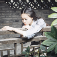 Gone 个性签名：人总是在接