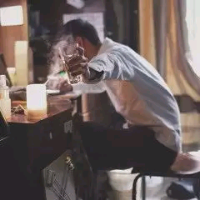请你在我伤心绝望的时
