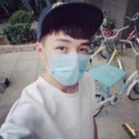 每次发图都很少人看 我爱的少年他的微笑可