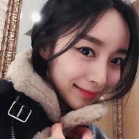 女神 这 般 酸 楚 *