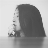 cute 念旧的人活的像一个拾