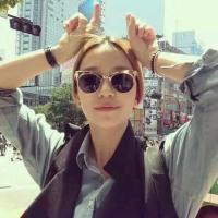 衿琯 无眠至晓，思君入梦。