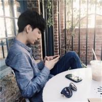 - 要有多坚强，才敢念念