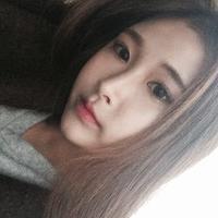 女 耶稣罩我，上帝保我。