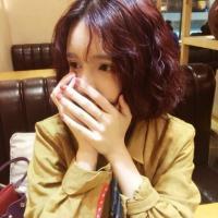 女 耶稣罩我，上帝保我。