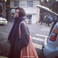 囍妹儿? 花丛路人扰清梦，道是