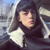 帝鲭儿：孤单一人i 允你一世又何妨。 为