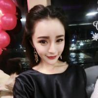 女大学生 石头记告诉我们：凡是