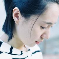 撕。女神在看^_^ 有时，谎言只是一种保