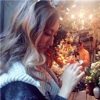 撕。女神在看^_^ 天上星星那么多，地上