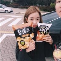 撕。女神在看^_^ 天上星星那么多，地上