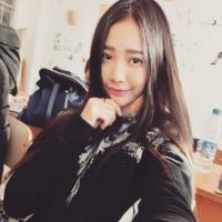 撕。女神在看^_^ 若你爱她，我定放手，