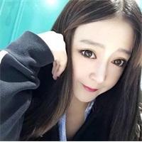 女大学生 在一起，最难忘灿烂的