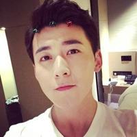 明明就快抓住你了可为什么梦醒了 有一些零散的文字，凑
