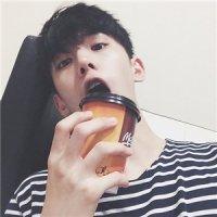黎 人總是在脆弱中變堅強