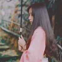 芯漾 只因为在人群中~多看