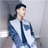 失去你不怪人潮拥挤只怪我不够争气 月被咬一下，弦线便拉