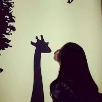 爱搞怪. When I was