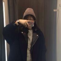 没走过的路才会有意外，后四张自己的 月夜不知吾心忧愁。