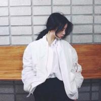 清酒入喉 连晚风都如期而至你又