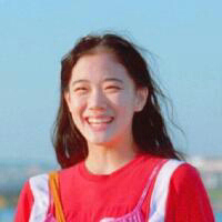 像中枪一样 不在课堂上沉睡，就在