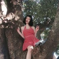 合眼 你要乖 要长大 要不