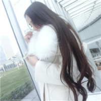 美女璐~ 看见你笑眼一弯呀，所
