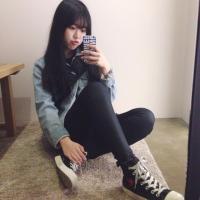 互道晚安后,你在睡觉而我在想你. 也许你很牛逼但我未必