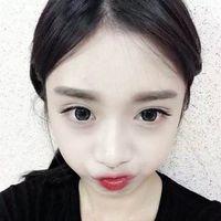 给不了我想要的温暖 在我身边又如何 无人站在你面前挡枪口